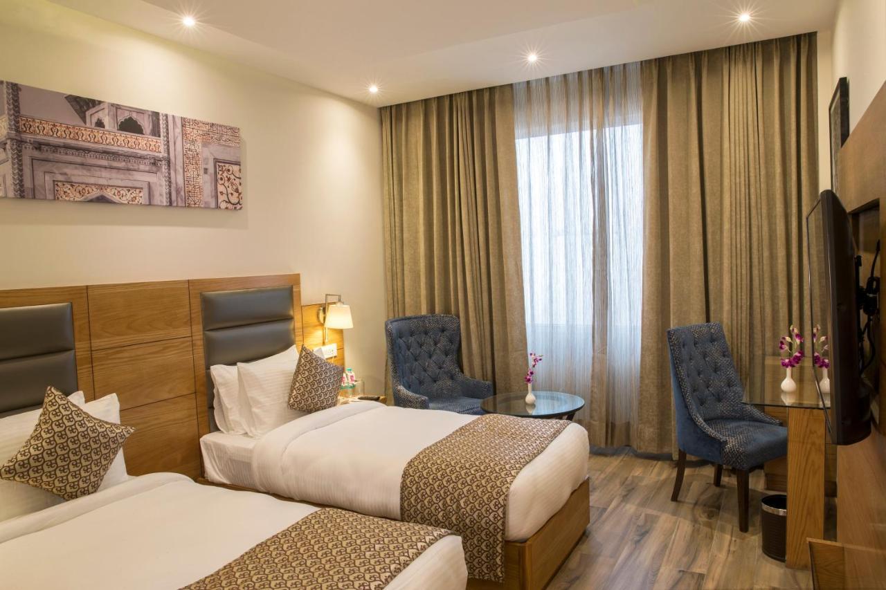Regenta Central Cassia Zirakpur Chandigarh Exterior photo