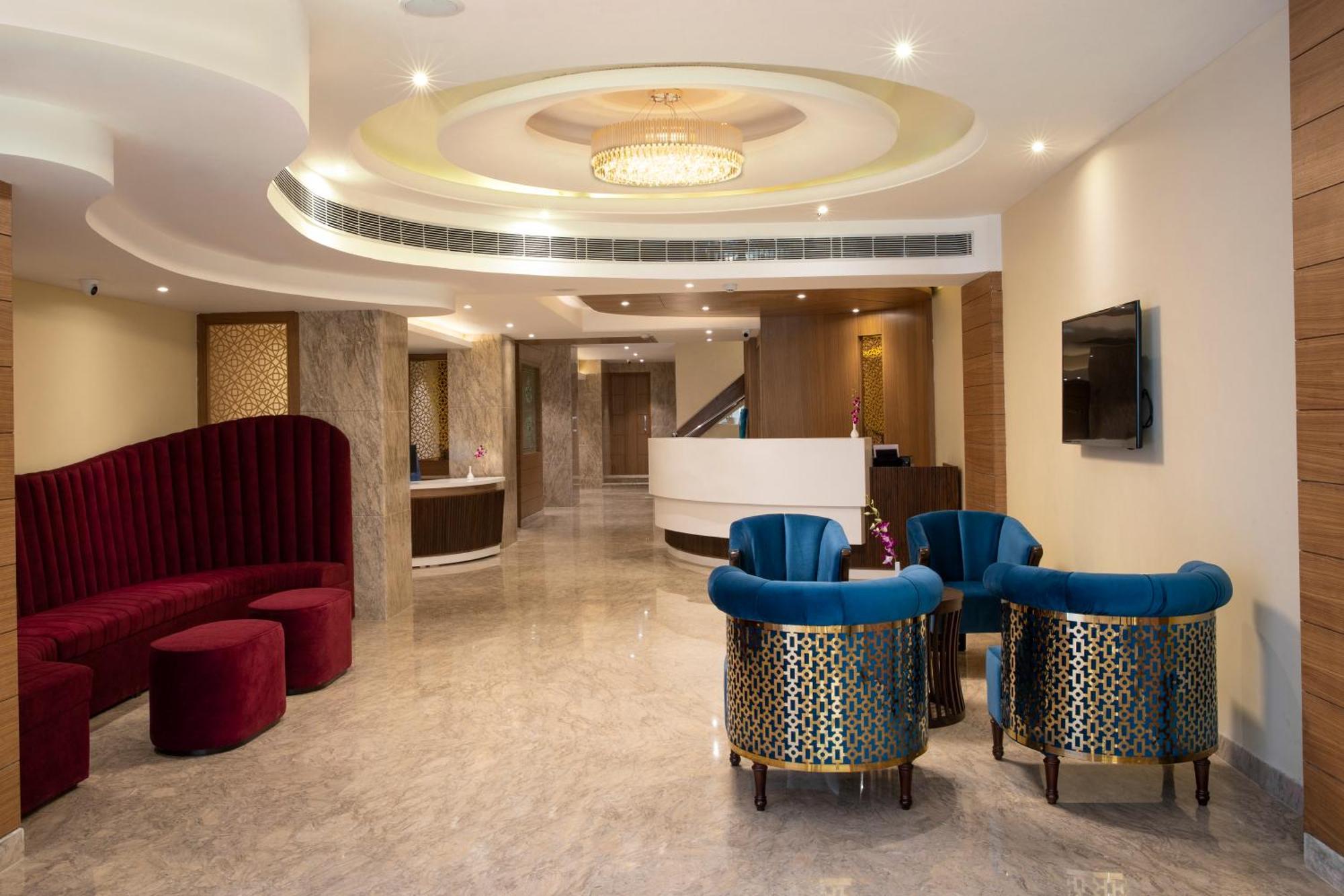 Regenta Central Cassia Zirakpur Chandigarh Exterior photo